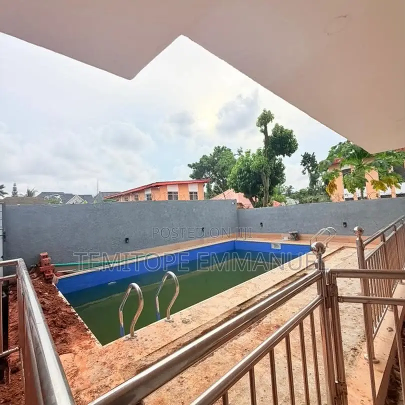 Furnished 4bdrm Duplex in Oregun for sale in Oregun