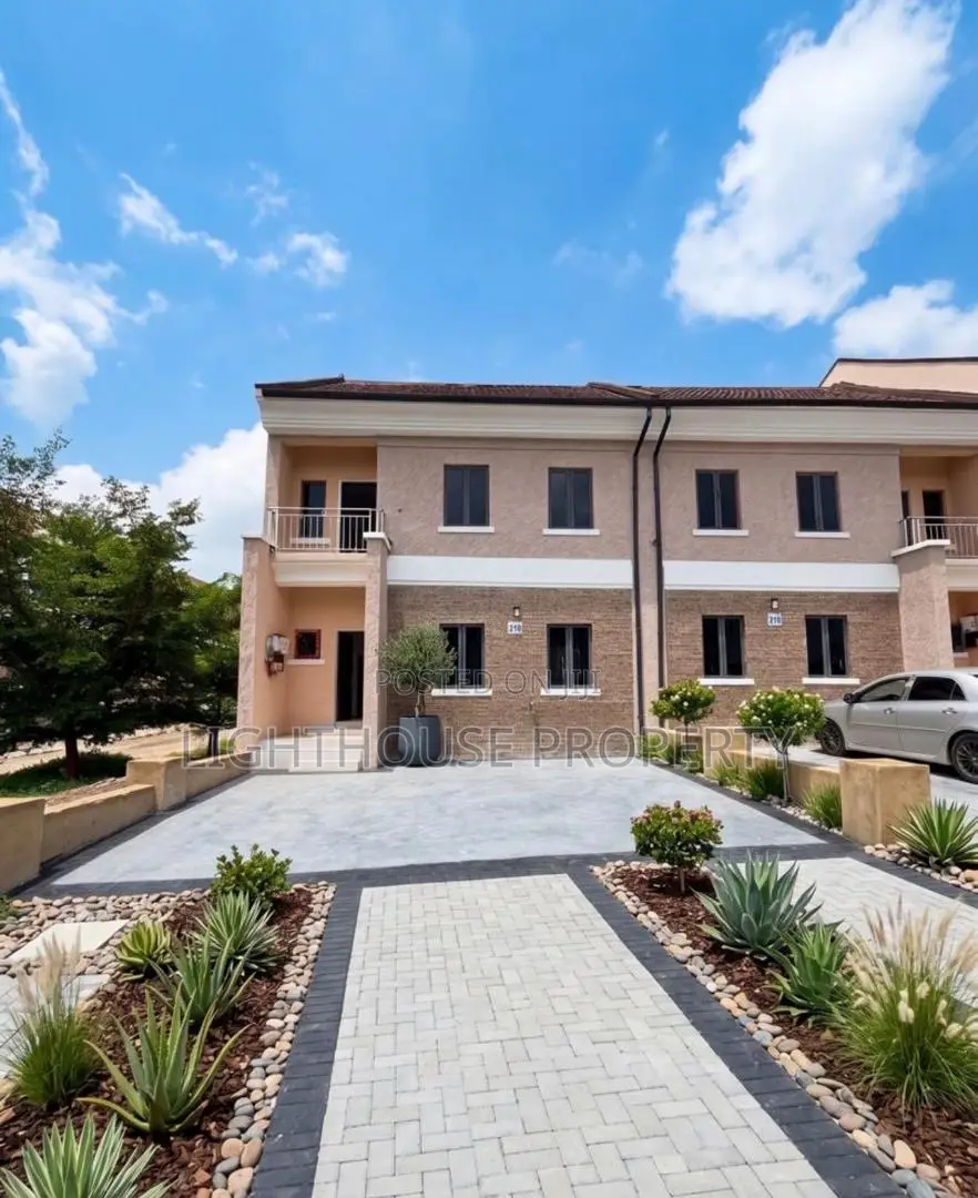 3bdrm Duplex in By Cedarcrest, Apo District for rent in Apo District