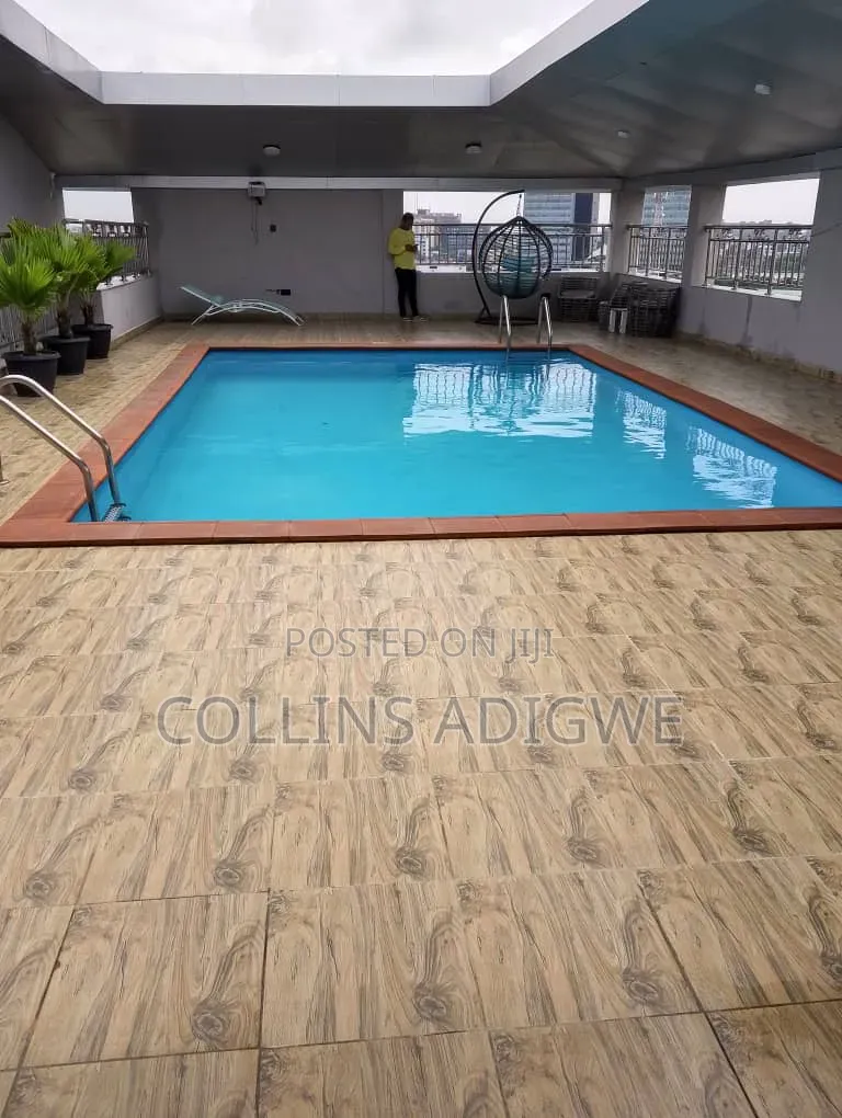 3bdrm Apartment in Vi, Adeola Odeku for sale in Adeola Odeku