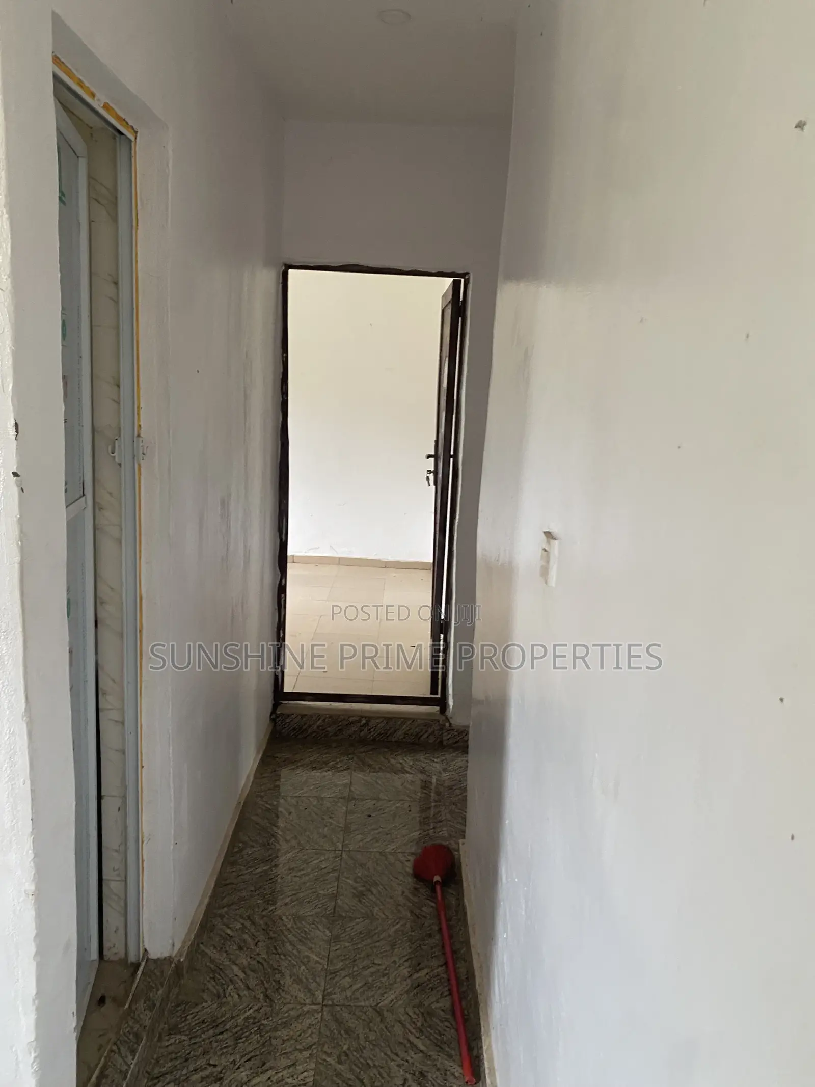 2bdrm Block of Flats in Harmony Estate, Akure for sale in Akure