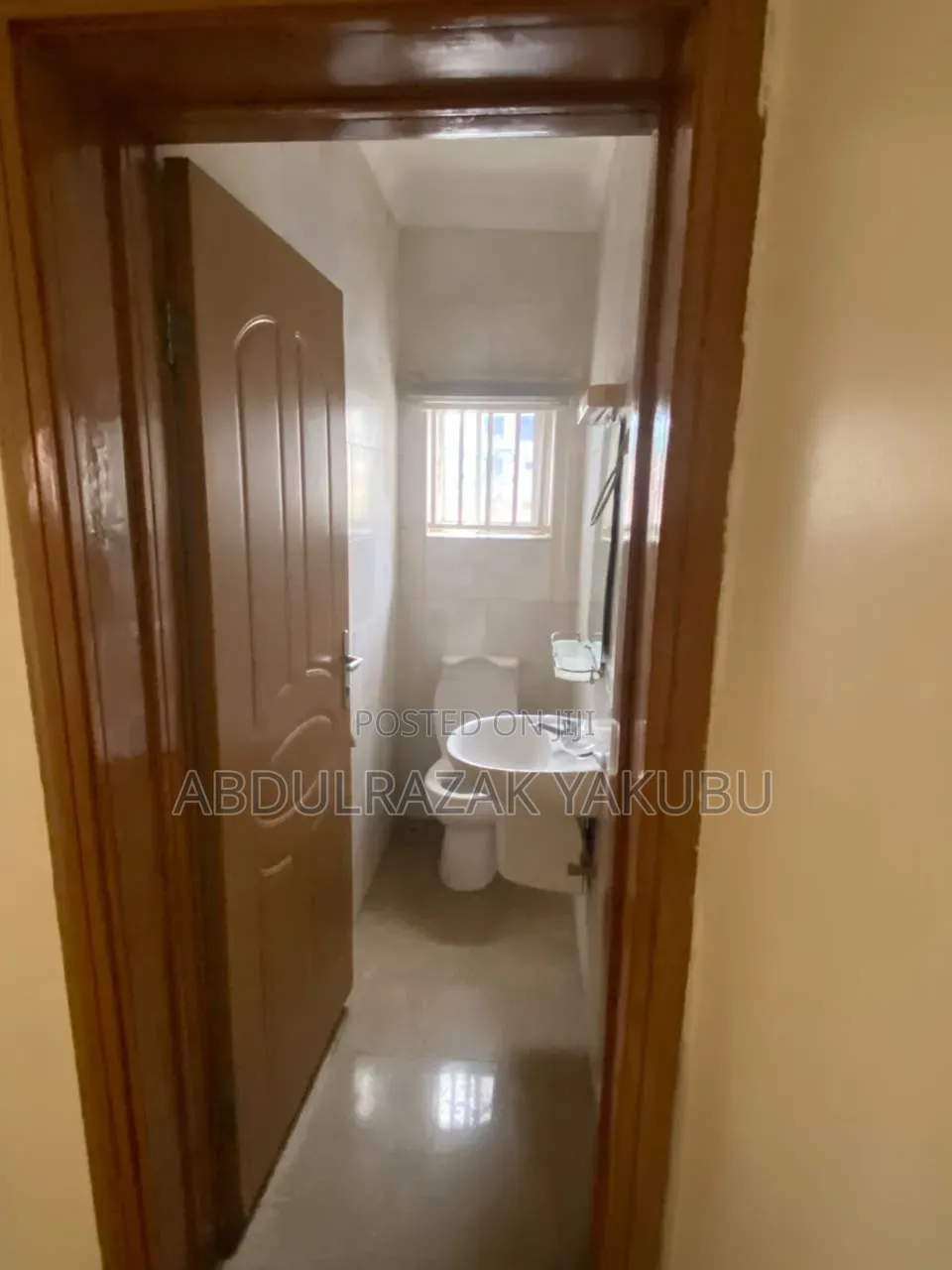 3bdrm Block of Flats in Nuel Court Estate, Sabon Lugbe for rent in Sabon Lugbe