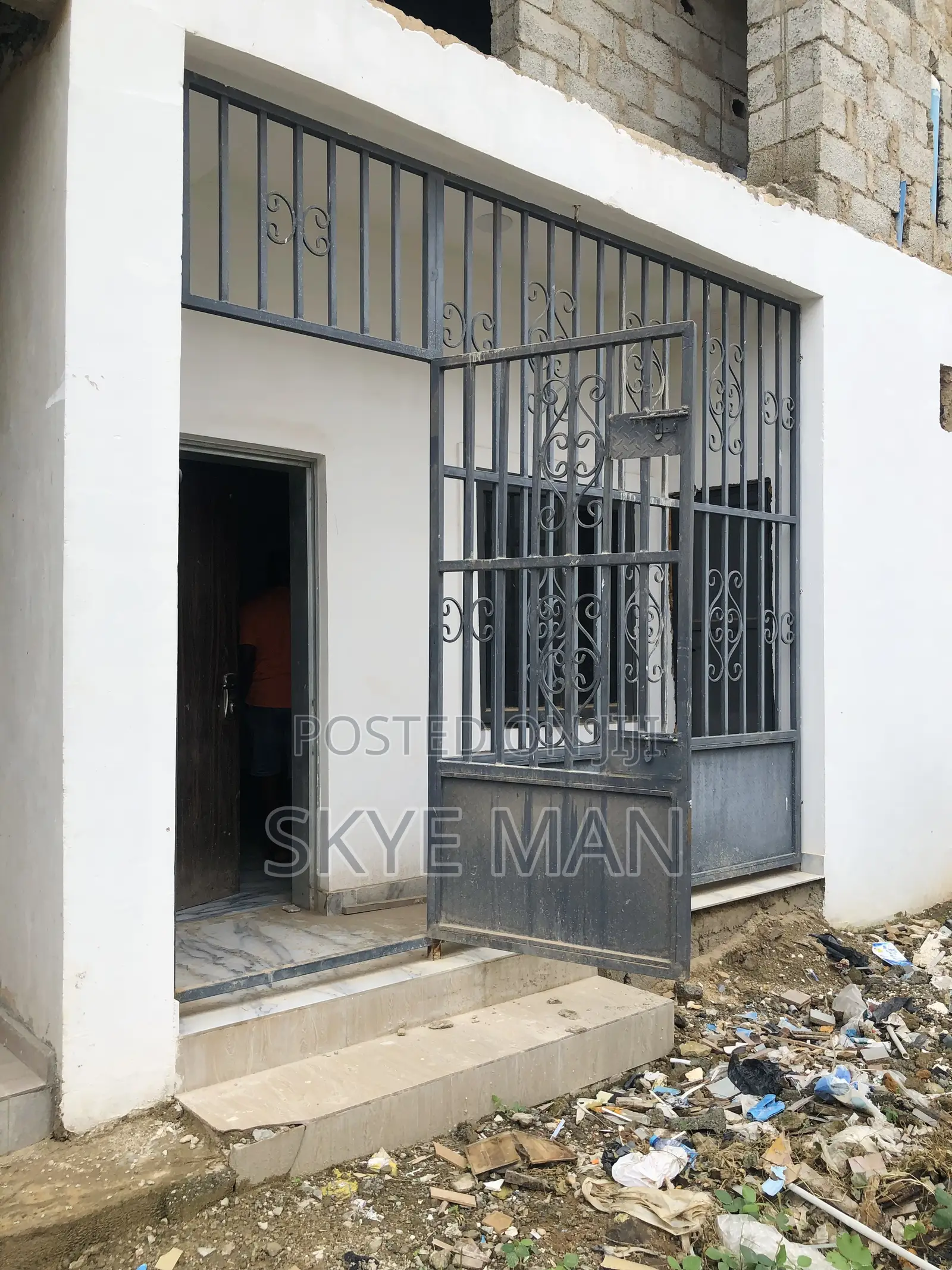 3bdrm Apartment in Sagama Estates, Dawaki for sale in Dawaki