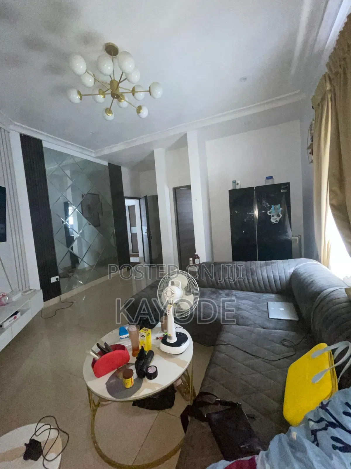 Mini Flat in Chevron for rent in Chevron