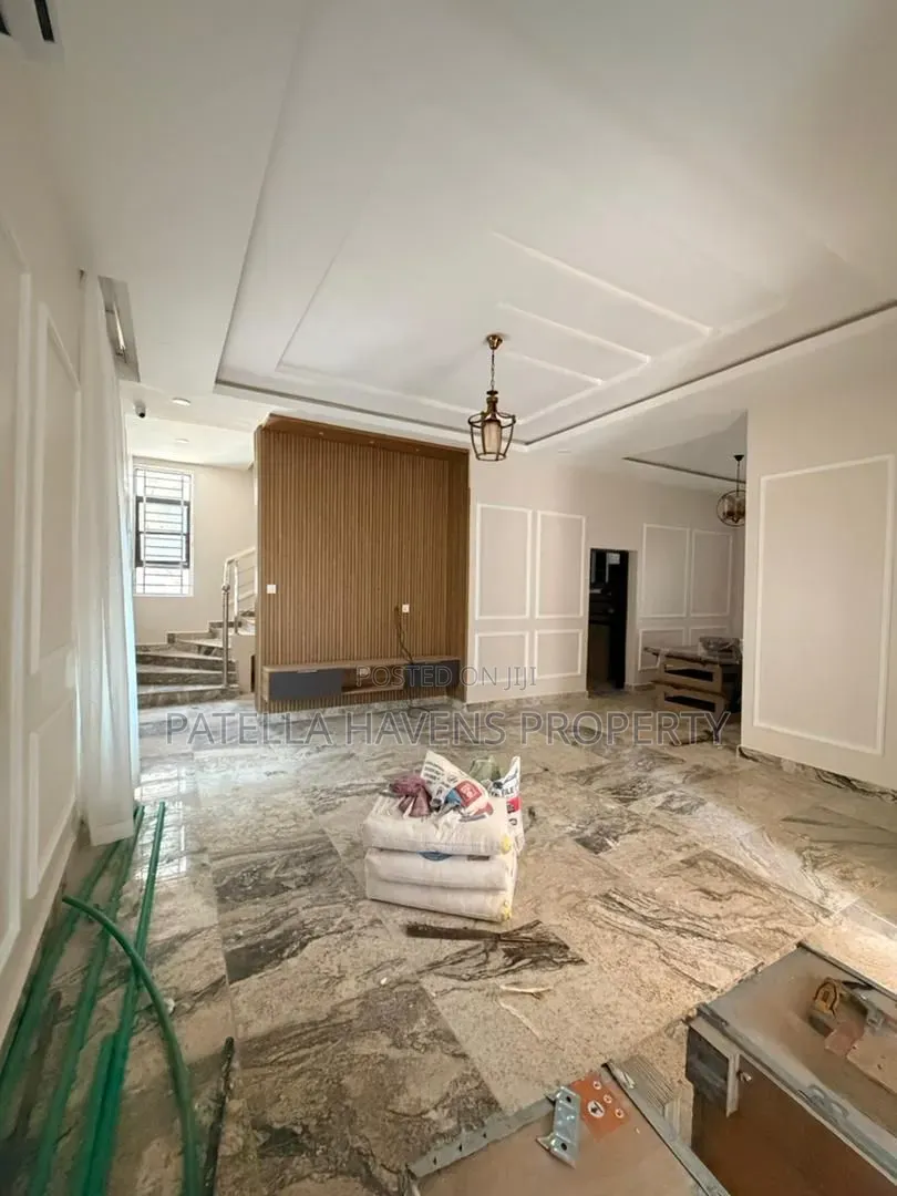4bdrm Duplex in Dawaki for sale in Dawaki