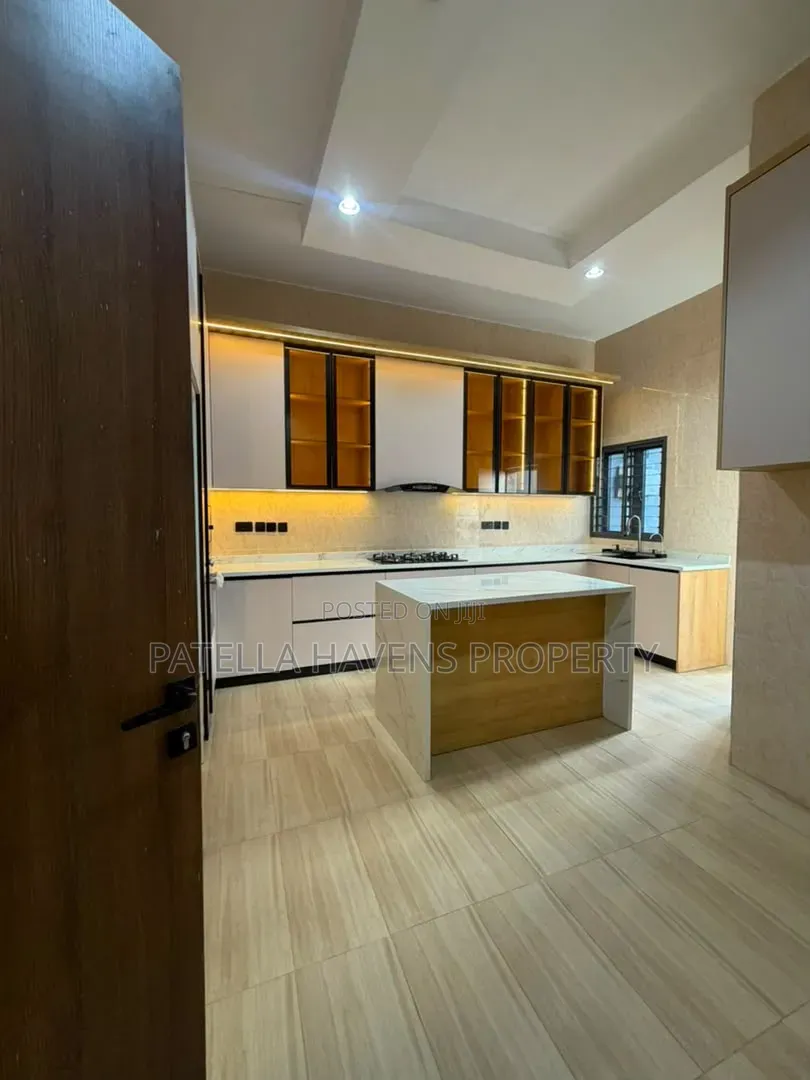 4bdrm Duplex in Guzape District for sale in Guzape District