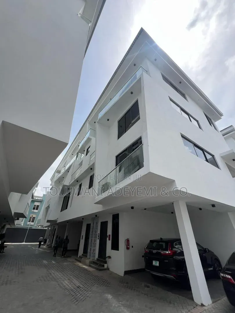 4bdrm Townhouse / Terrace in Ikoyi, Gerard Road for rent in Gerard Road