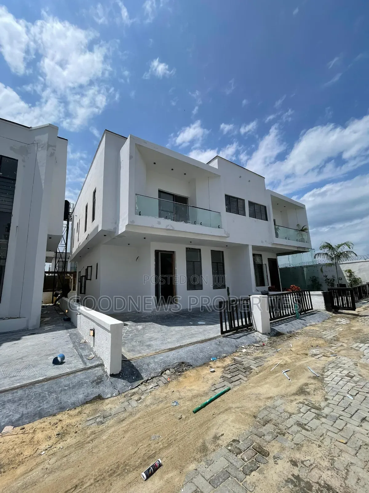 4bdrm Duplex in Sangotedo for sale in Sangotedo