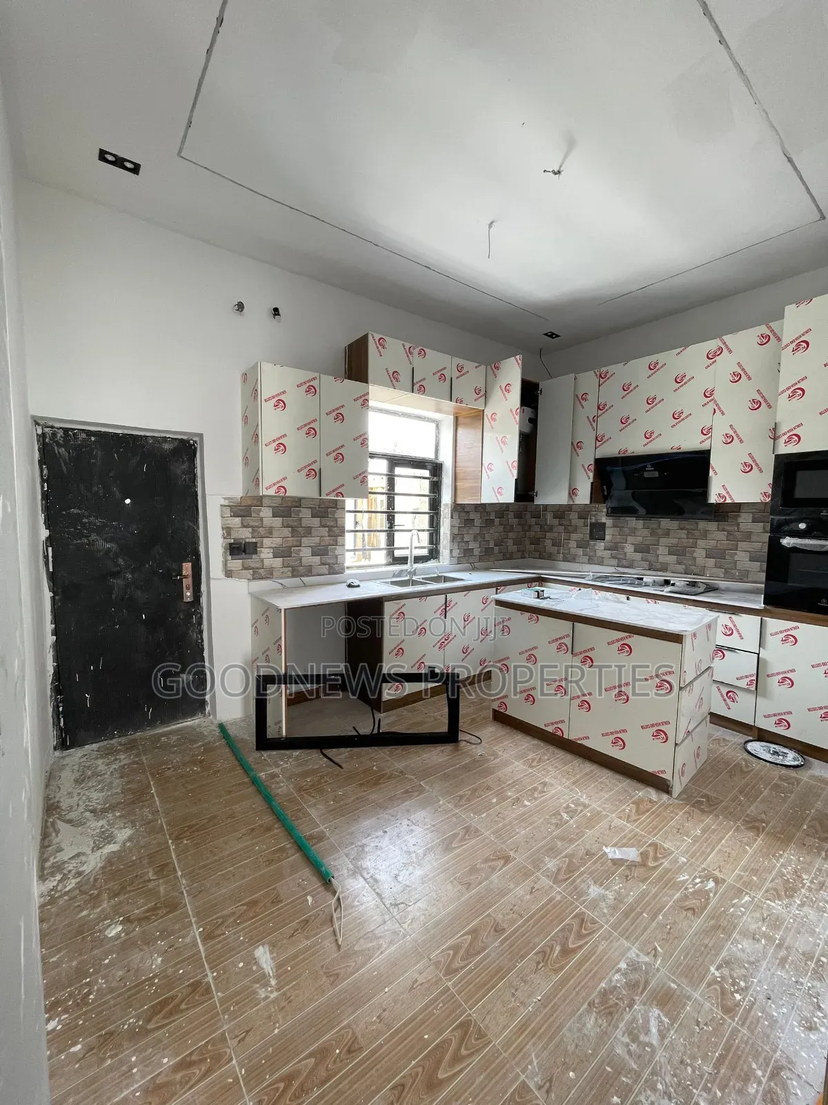 4bdrm Duplex in Sangotedo for sale in Sangotedo