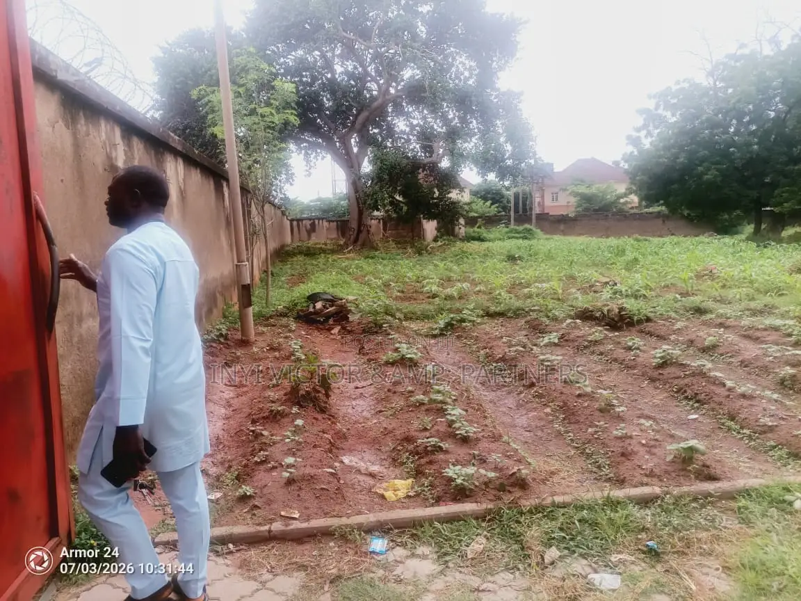 Land and Building in Jabi