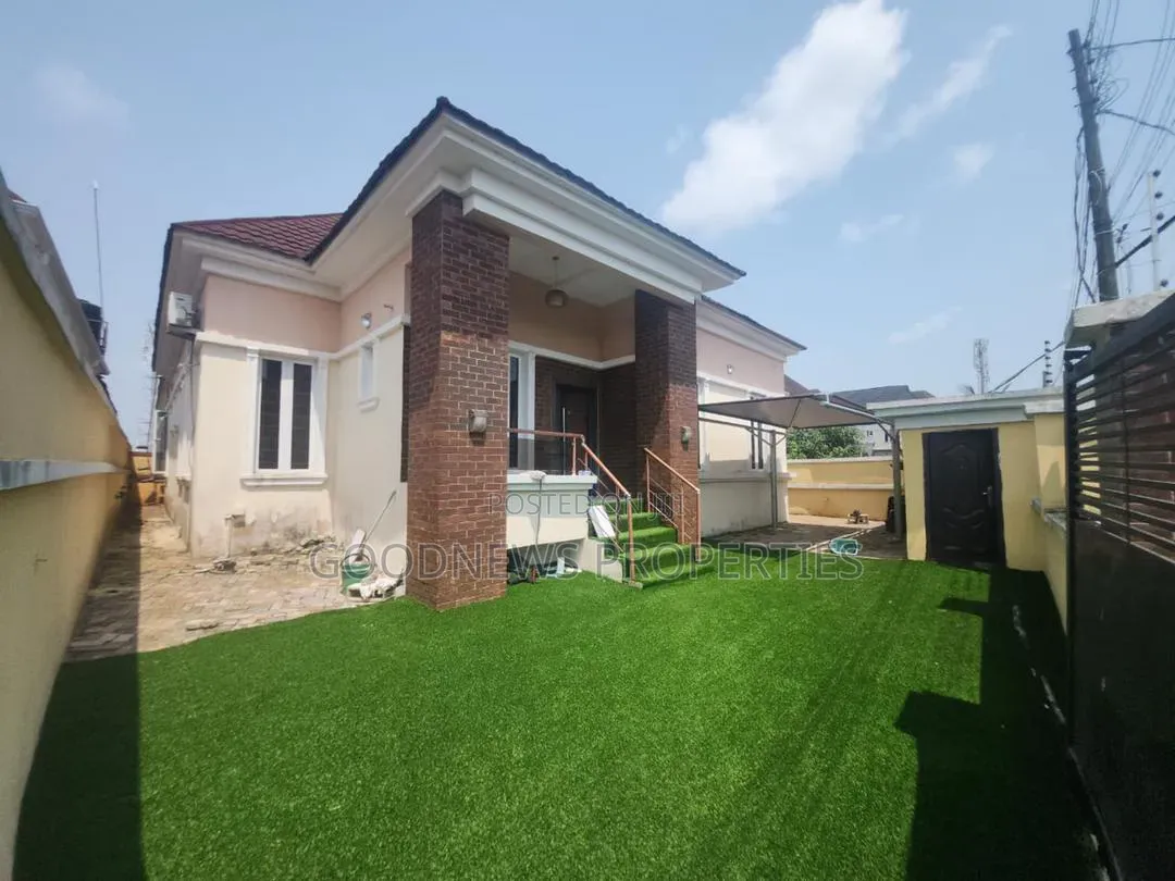 3bdrm Bungalow in Thomas Estates for sale in Thomas Estate