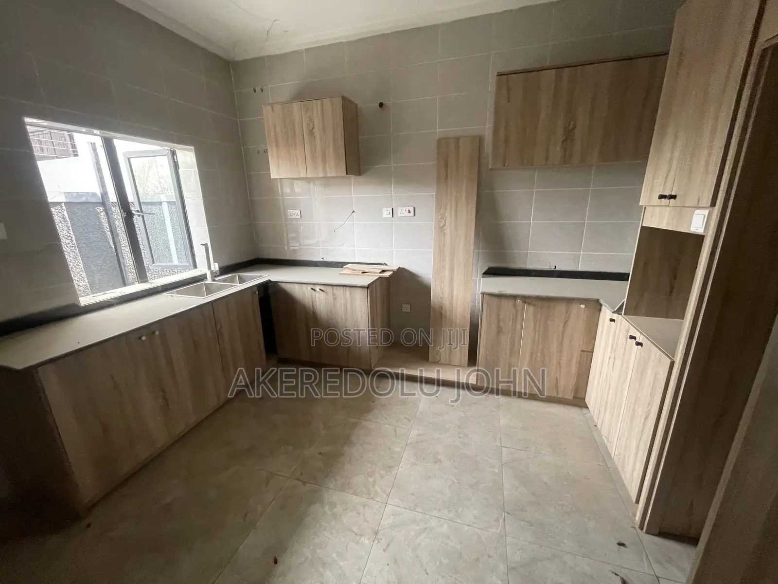 4bdrm Townhouse/Terrace in Kado for sale in Kado
