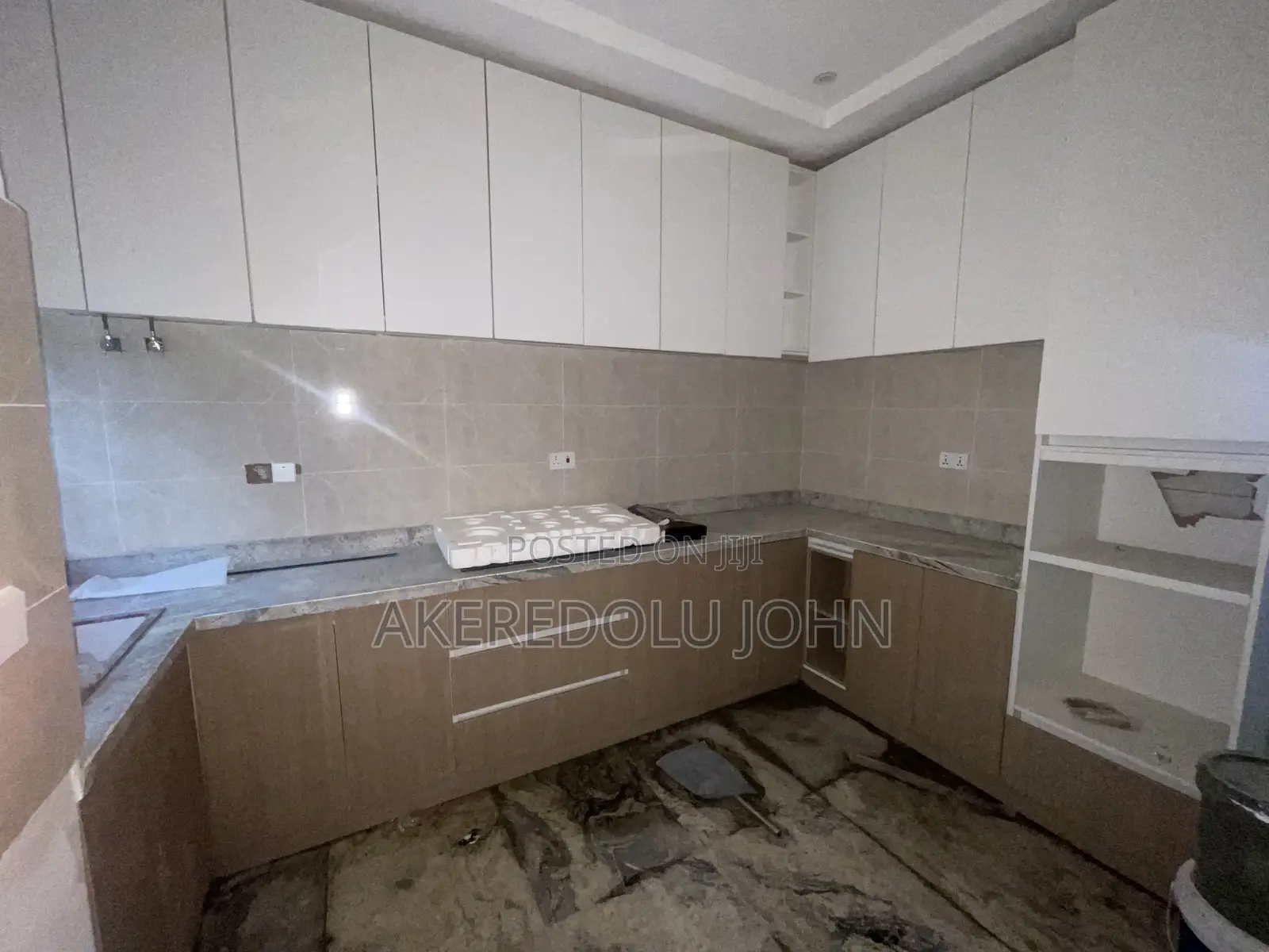 5bdrm Townhouse/Terrace in Wuye for sale in Wuye