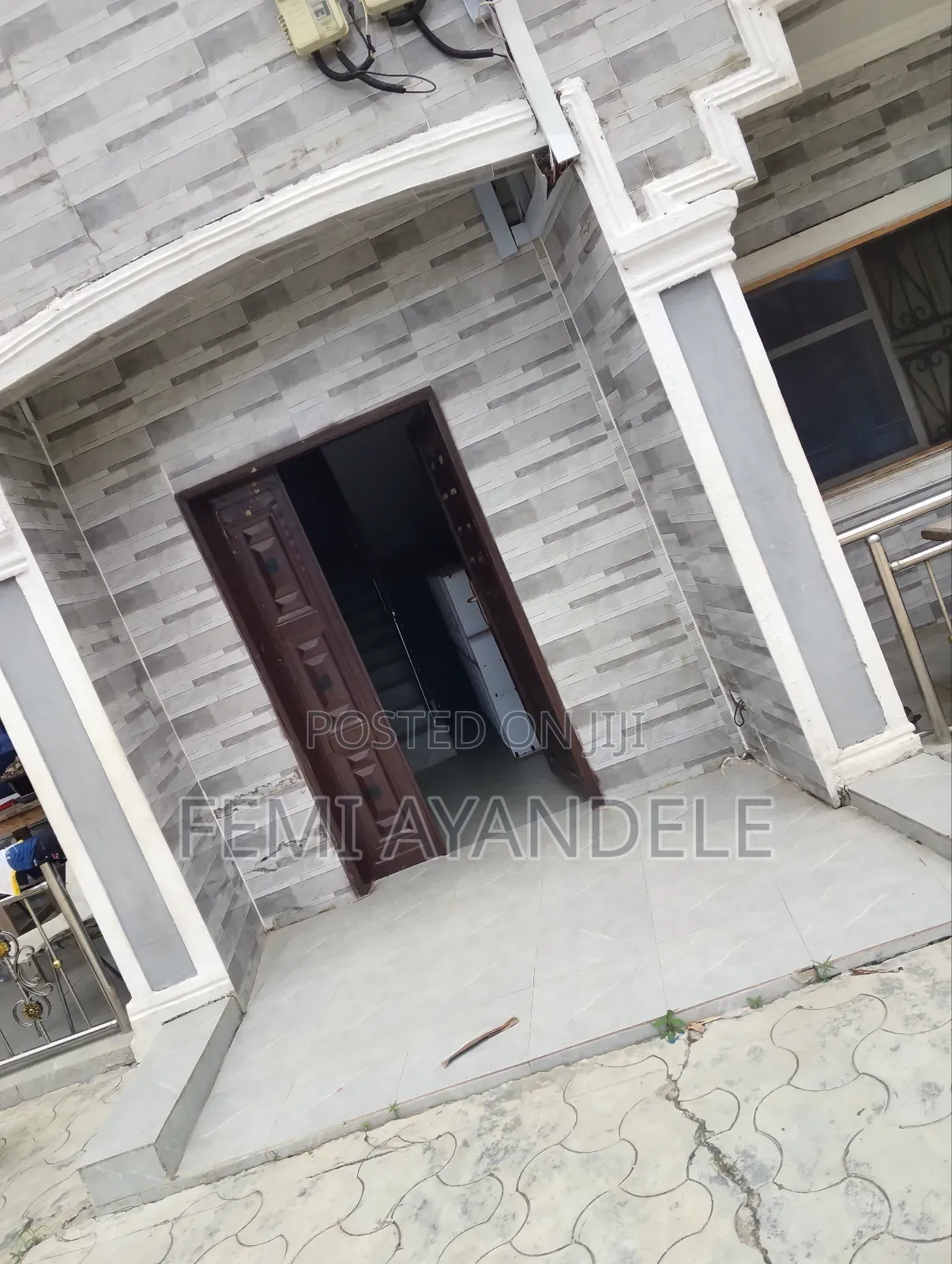 Furnished 3bdrm Apartment in Mary Land Estate, Igbogbo for rent in Igbogbo