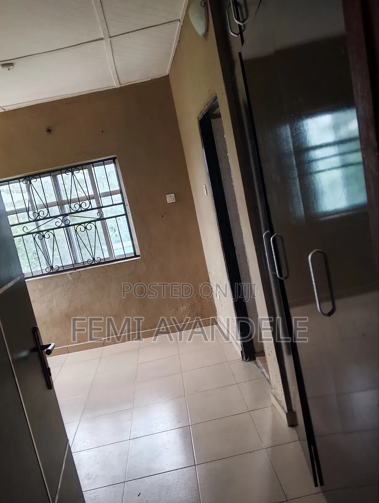 Furnished 3bdrm Apartment in Mary Land Estate, Igbogbo for rent in Igbogbo