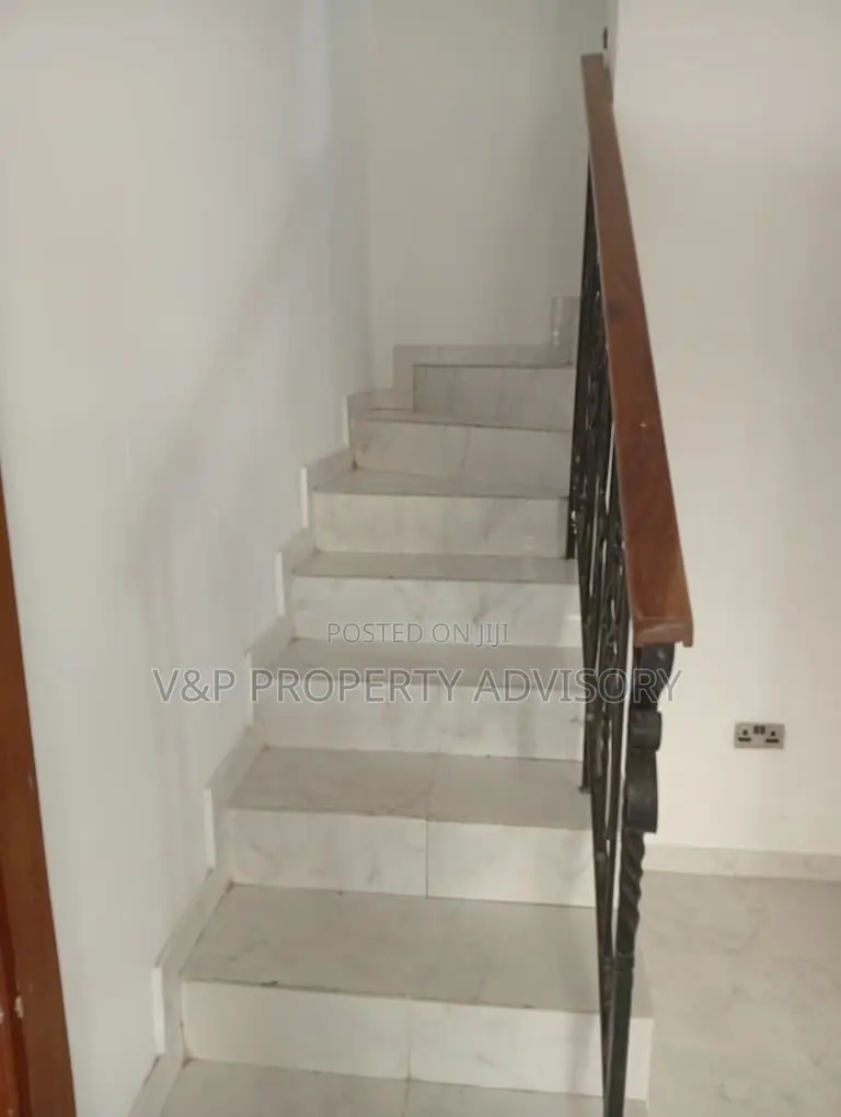 4bdrm House in Chevy View Estate, Chevron for rent in Chevron