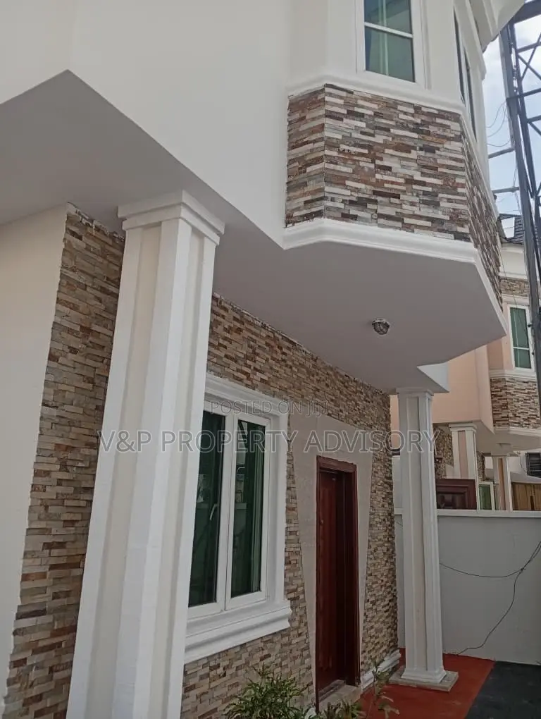 4bdrm House in Chevy View Estate, Chevron for rent in Chevron