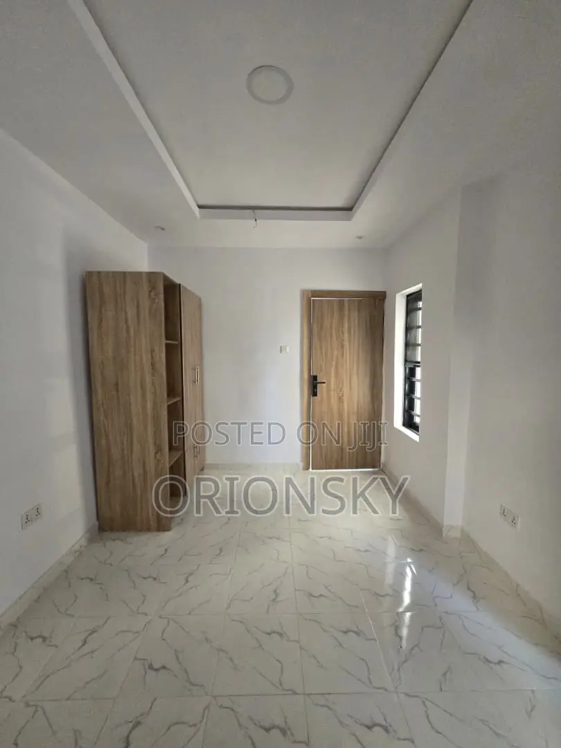 4bdrm Duplex in Anthony Village for sale in Anthony Village