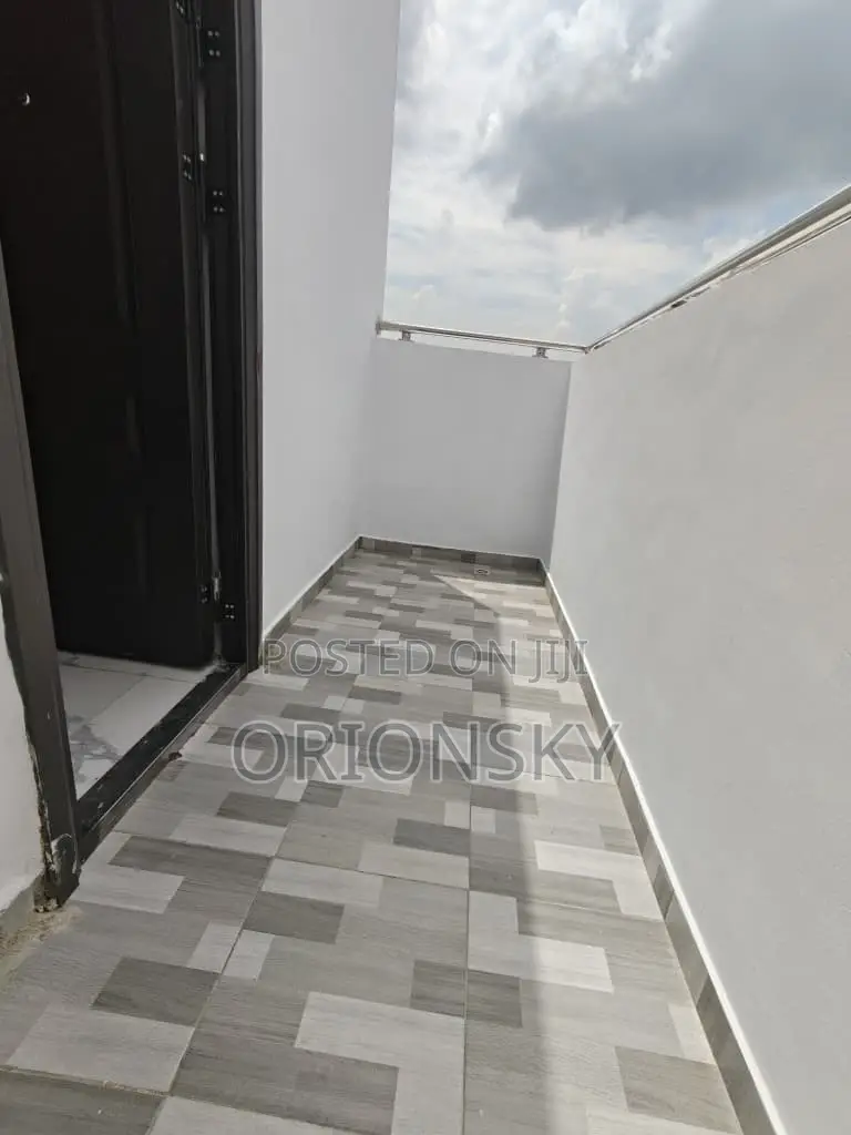 4bdrm Duplex in Anthony Village for sale in Anthony Village