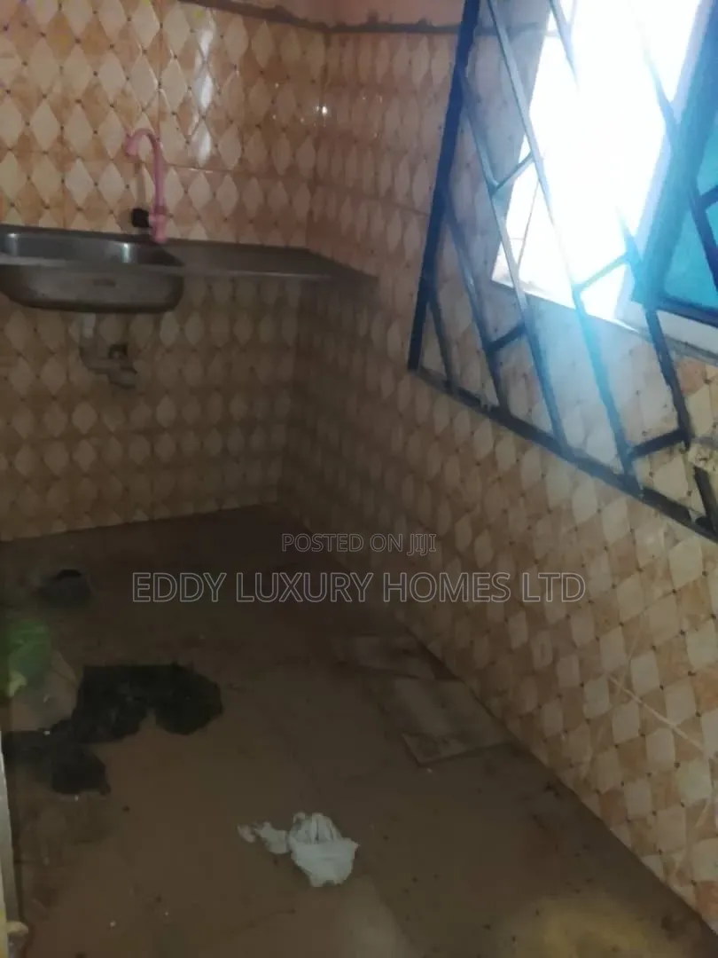 1bdrm Apartment in Barracks Rd, Uyo for rent in Uyo