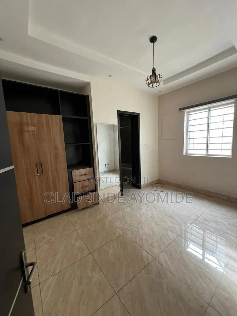 1bdrm Apartment in Ikate Lekki Phase1 for rent in Ikate