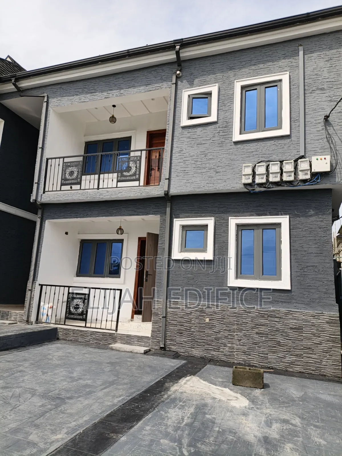 Furnished 2bdrm Block of Flats in Solomade, Ikorodu Garage for rent in Ikorodu Garage