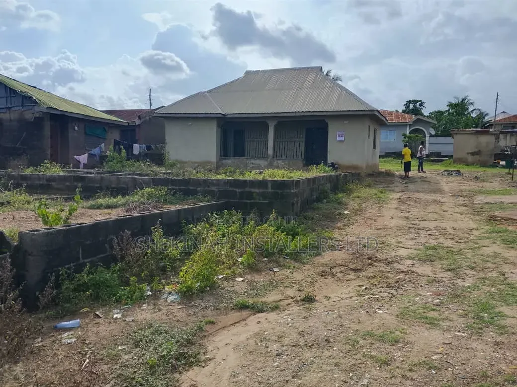 2bdrm Bungalow in Gbelu, Ibadan for sale in Ibadan