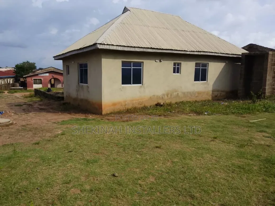 2bdrm Bungalow in Gbelu, Ibadan for sale in Ibadan