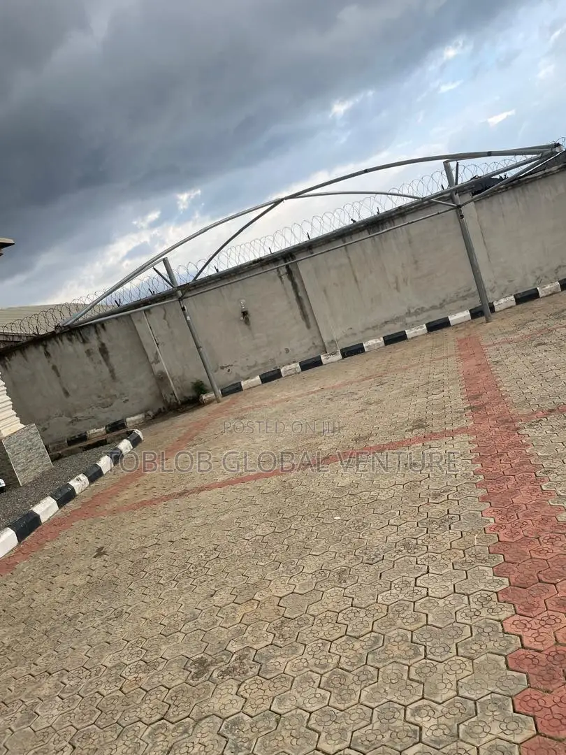 3bdrm Bungalow in Akala Express for sale in Akala Express