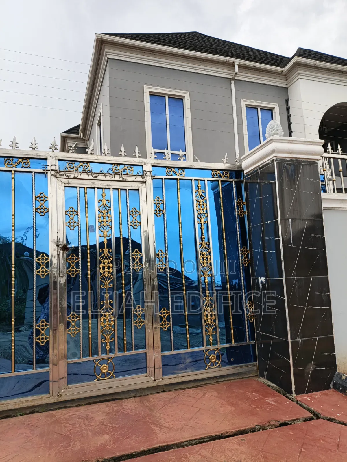 Furnished 4bdrm Duplex in Eleshin, Ikorodu Garage for rent in Ikorodu Garage