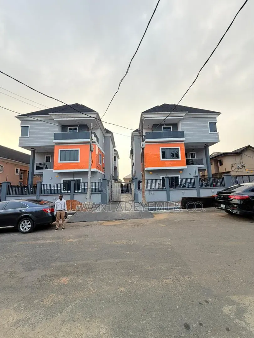 Beautifully Crafted 5 Bedroom Fully Detached Duplex With a Bq, Study in GRA Phase 2 Shangisha