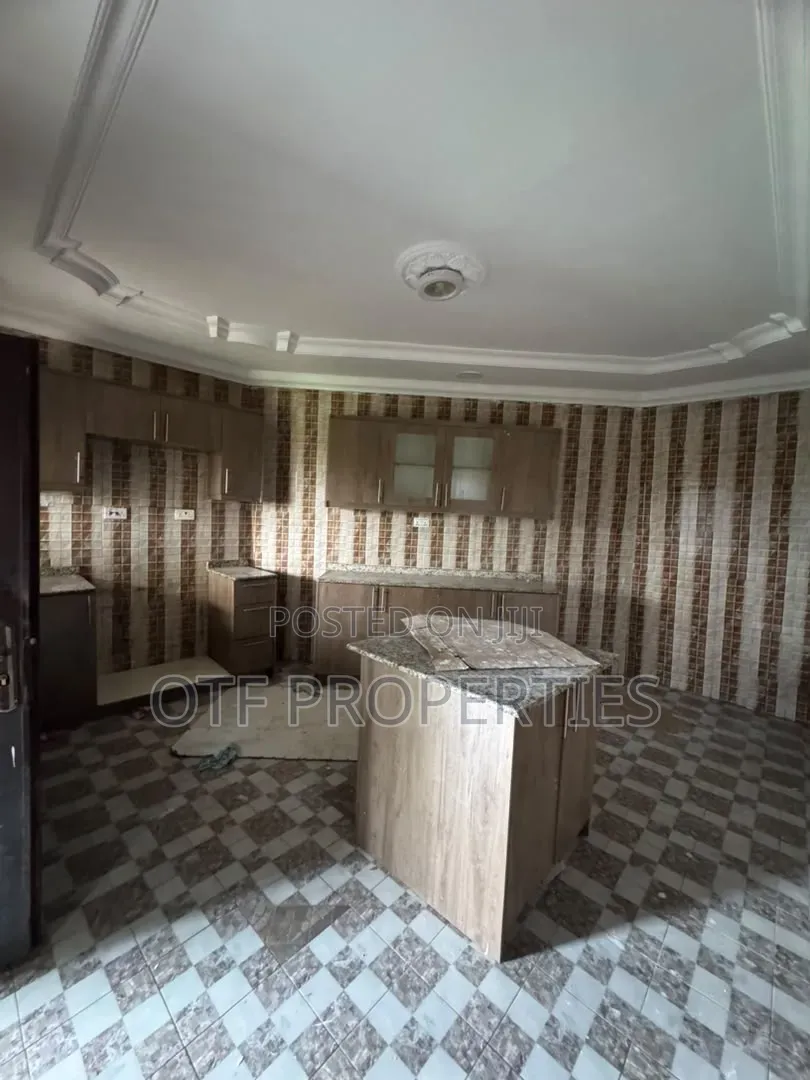 3bdrm Block of Flats in Katampe (Main) for rent in Katampe (Main)