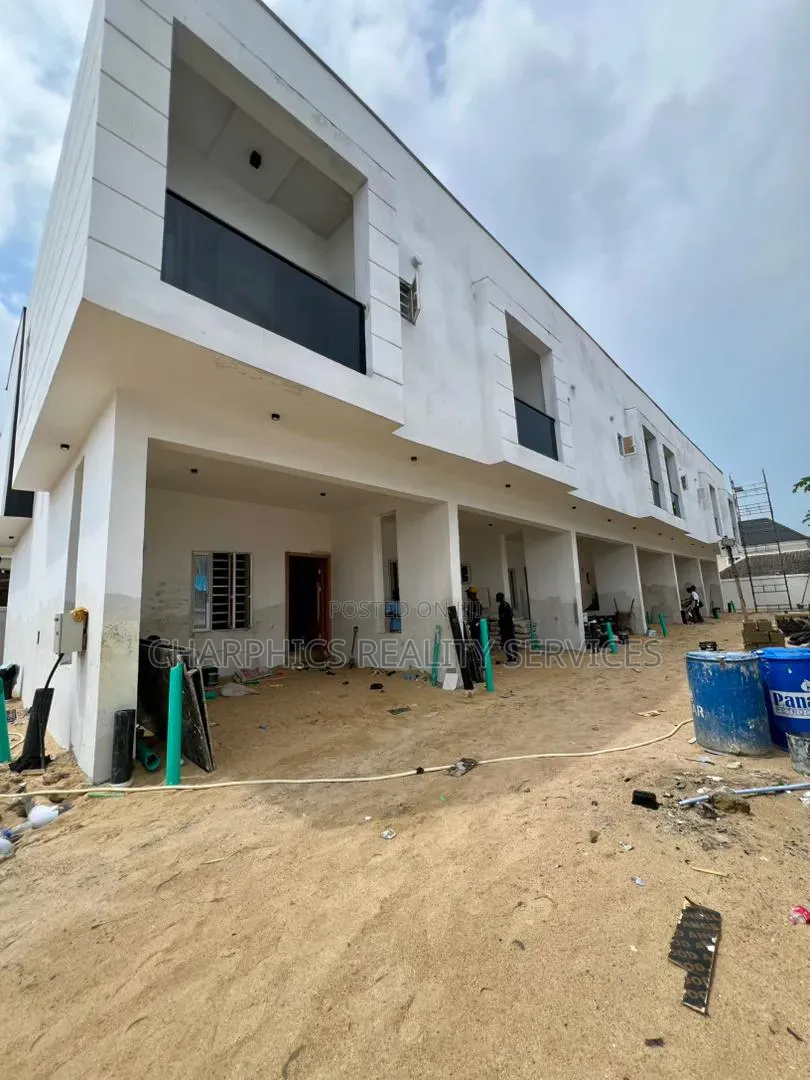3bdrm Duplex in Off Lekki-Epe Expressway for sale in Off Lekki-Epe Expressway