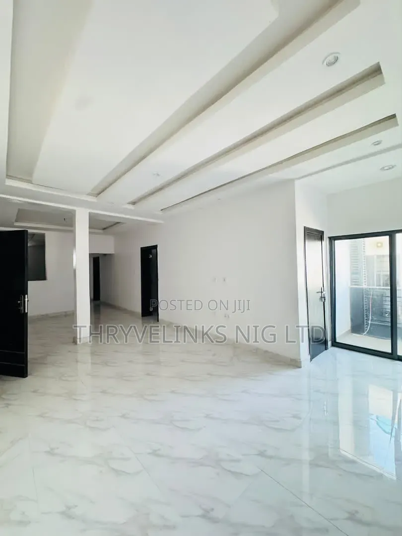 2bdrm Apartment in Osapa london for rent in Osapa london