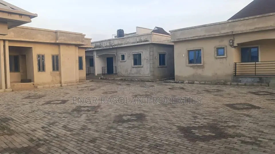 Furnished 3bdrm Block of Flats in Baba Ode Estate, Ilorin West for sale in Ilorin West