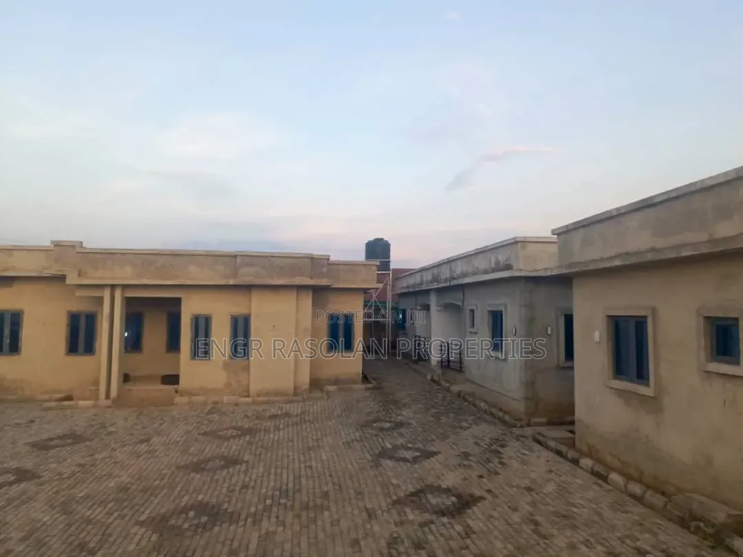 Furnished 3bdrm Block of Flats in Baba Ode Estate, Ilorin West for sale in Ilorin West