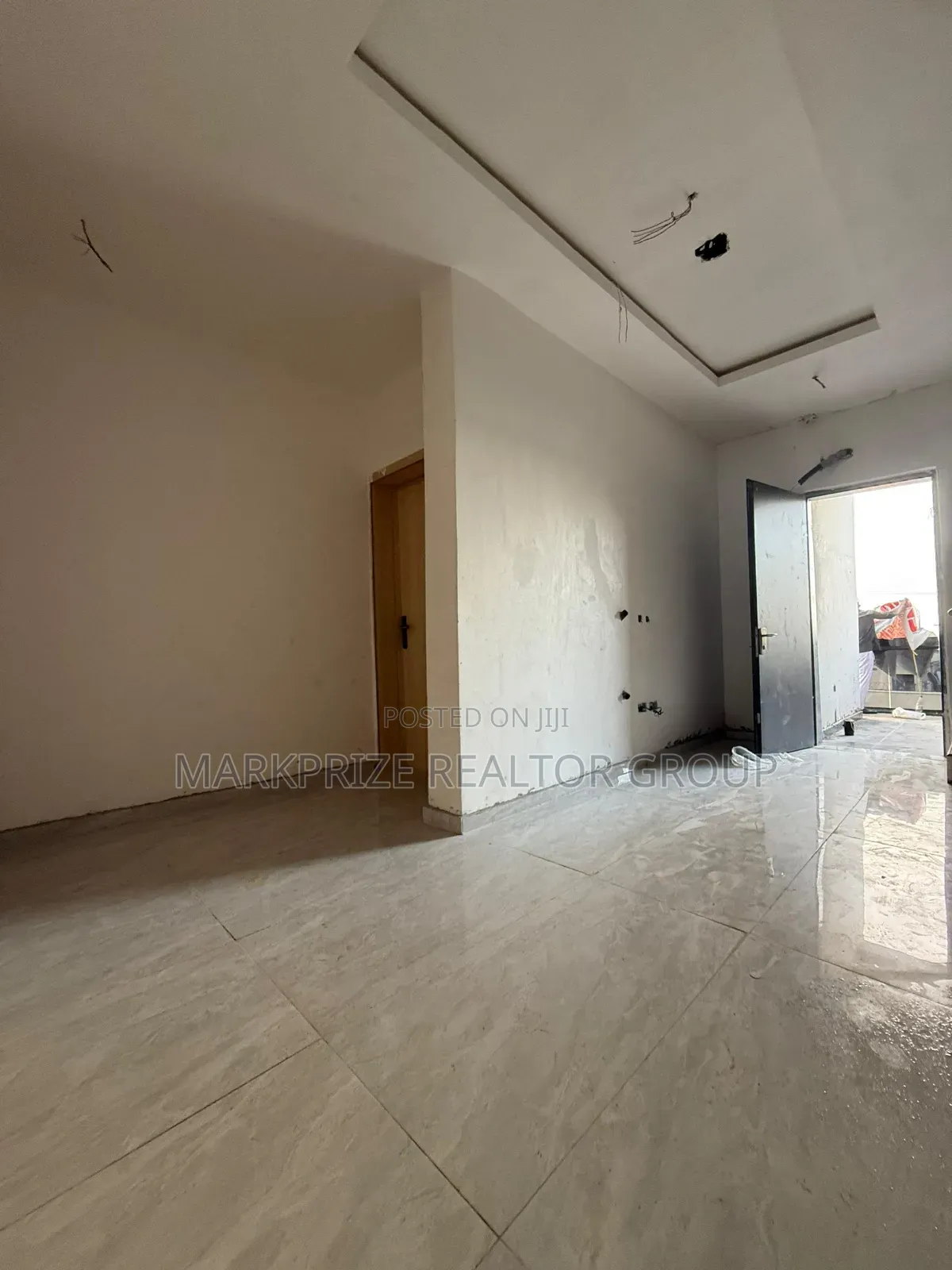 4bdrm Duplex in Ogudu Gra Lagos for sale in Ogudu GRA