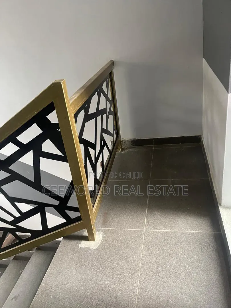 2bdrm Apartment in Olusoji Oluyole, Akala Express for rent in Akala Express