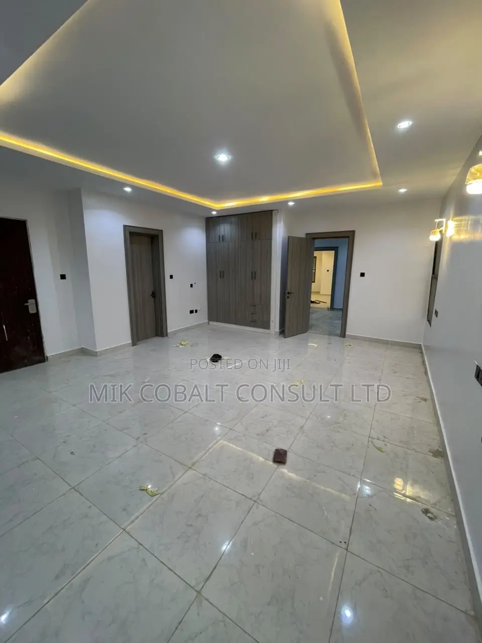 4bdrm Townhouse/Terrace in Jahi for sale in Jahi