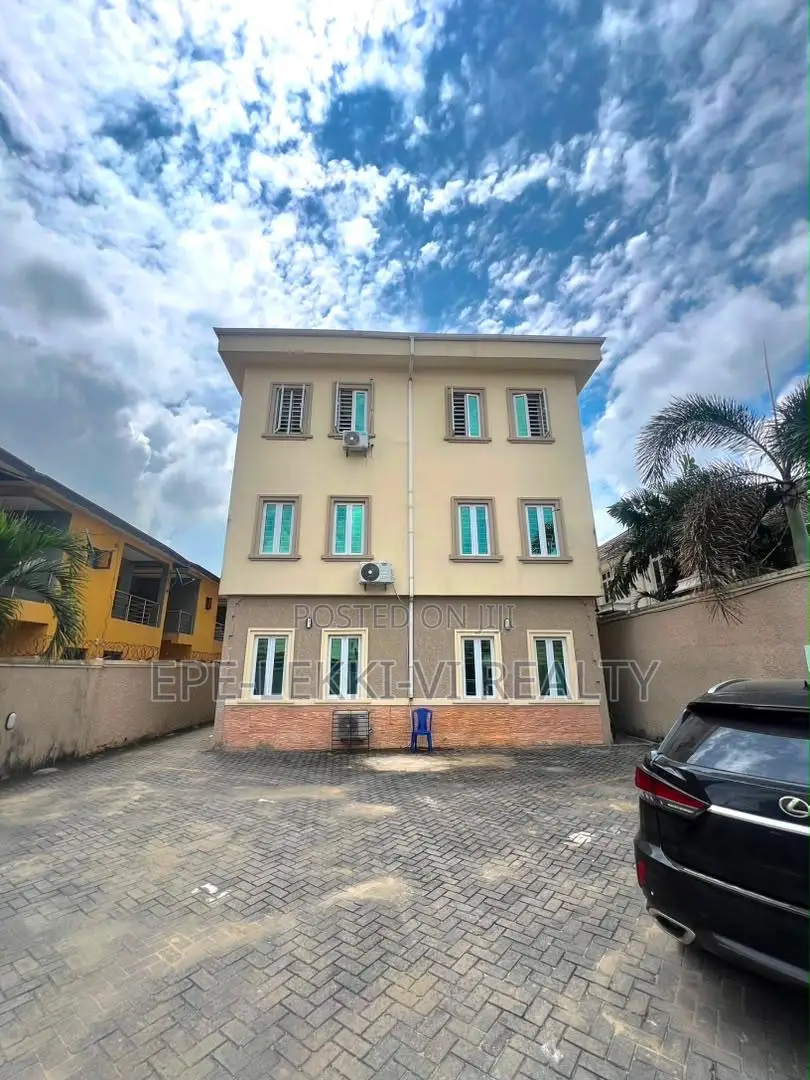 Furnished 3bdrm Apartment in Old Ikoyi for sale in Old Ikoyi
