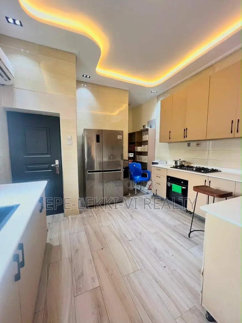 Furnished 3bdrm Apartment in Old Ikoyi for sale in Old Ikoyi