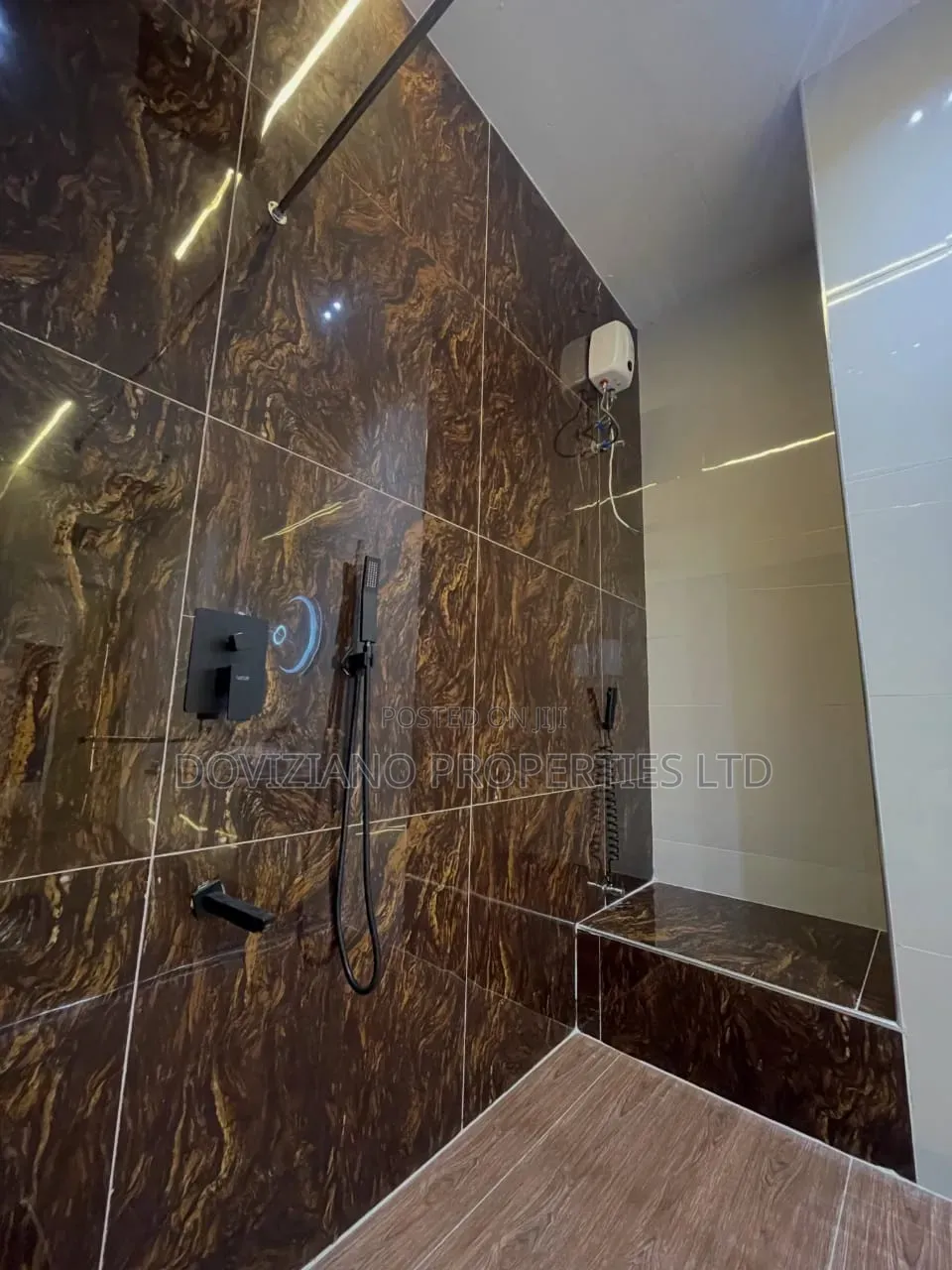 5bdrm Duplex in Ado / Ajah for sale in Ado / Ajah