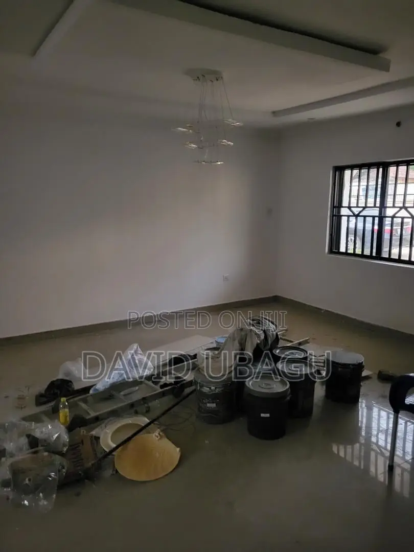 2bdrm Bungalow in Estate, Kubwa for rent in Kubwa