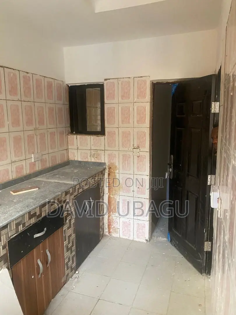 2bdrm Bungalow in Estate, Kubwa for rent in Kubwa