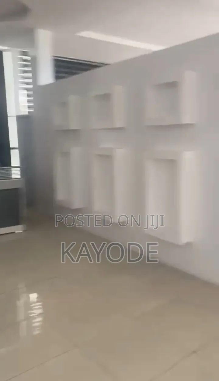 112 SQM Office SPSCR on the Fourth Floor. in Victoria Island Extension