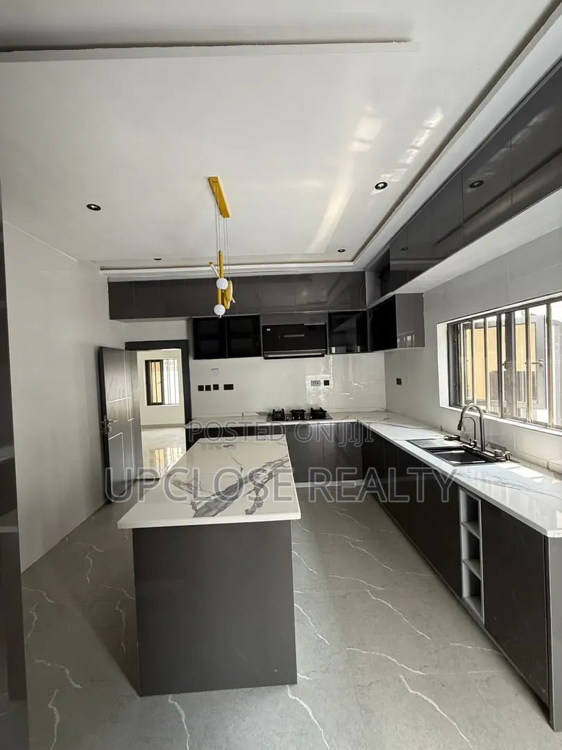 4bdrm Duplex in Lokogoma for sale in Lokogoma