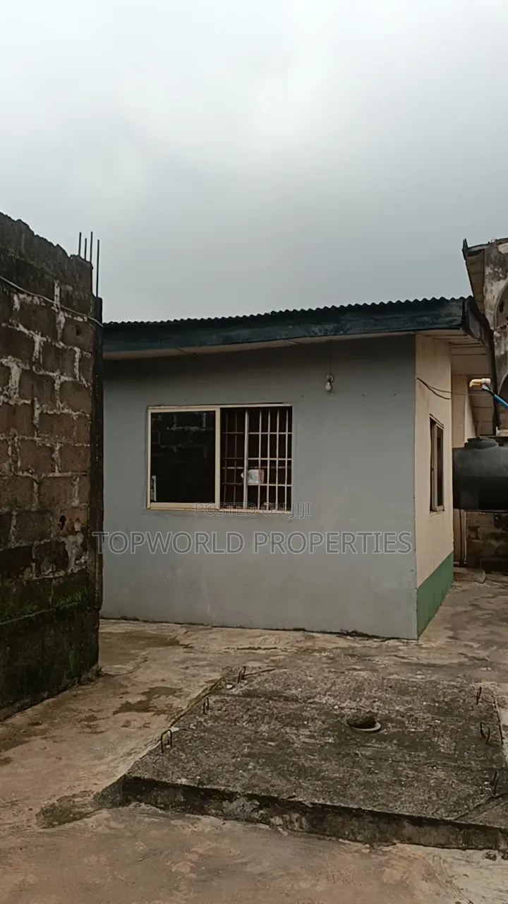 3bdrm Bungalow in Olusesi Balogun Iju for sale in Iju