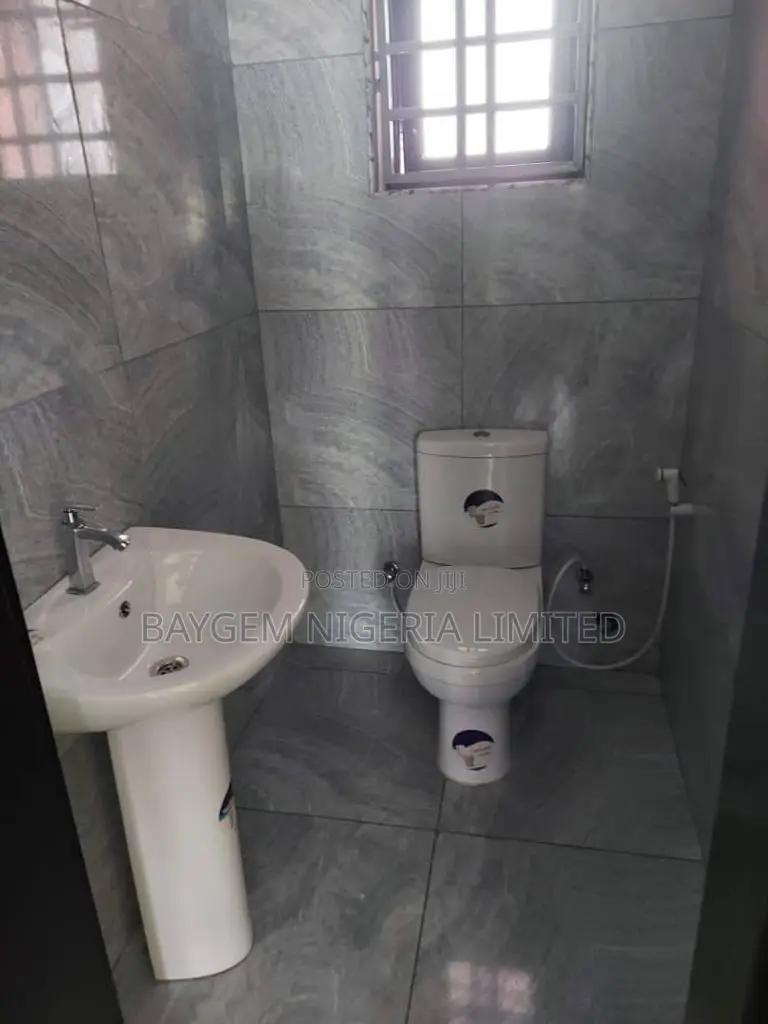 3bdrm Apartment in Sọji Olátúnjí, Lekki Phase 1 for rent in Lekki Phase 1