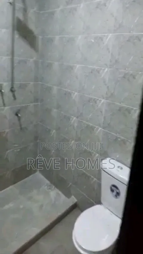 2bdrm Block of Flats in Medina for rent in Medina