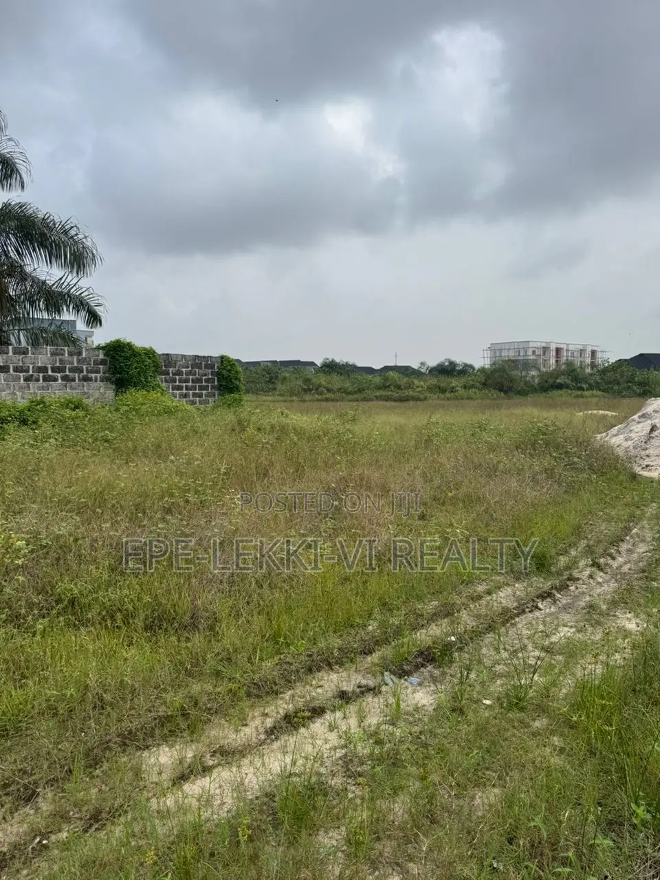 Plot Of Land For Sale In Lekki Lagos in Lekki