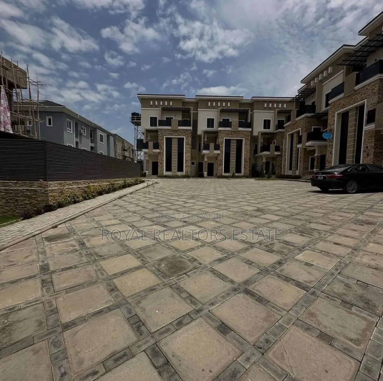 4bdrm Townhouse/Terrace in Jahi for sale in Jahi